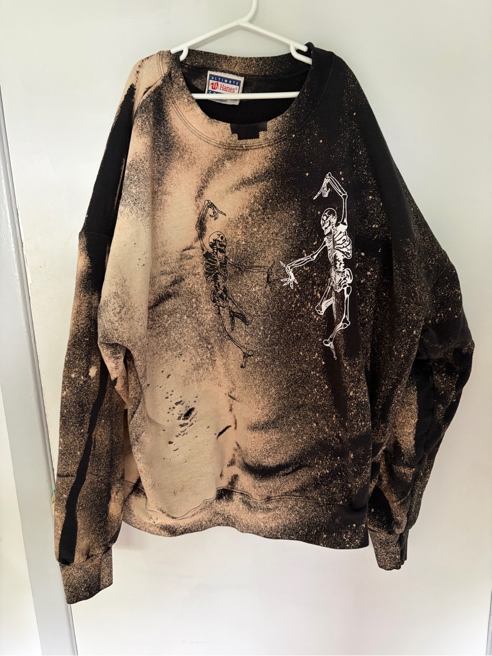 Women’s Cotton Bleach Wash Skeleton Sweatshirt Size 2XG